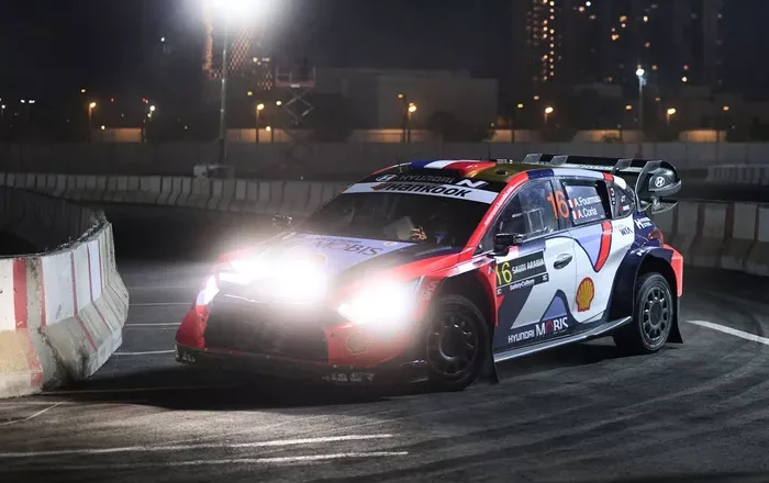 Fourmaux Leads WRC Saudi Arabia, Evans Falls Behind Ogier