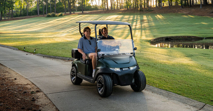 Gas vs Electric Golf Carts: Which is Right for You?