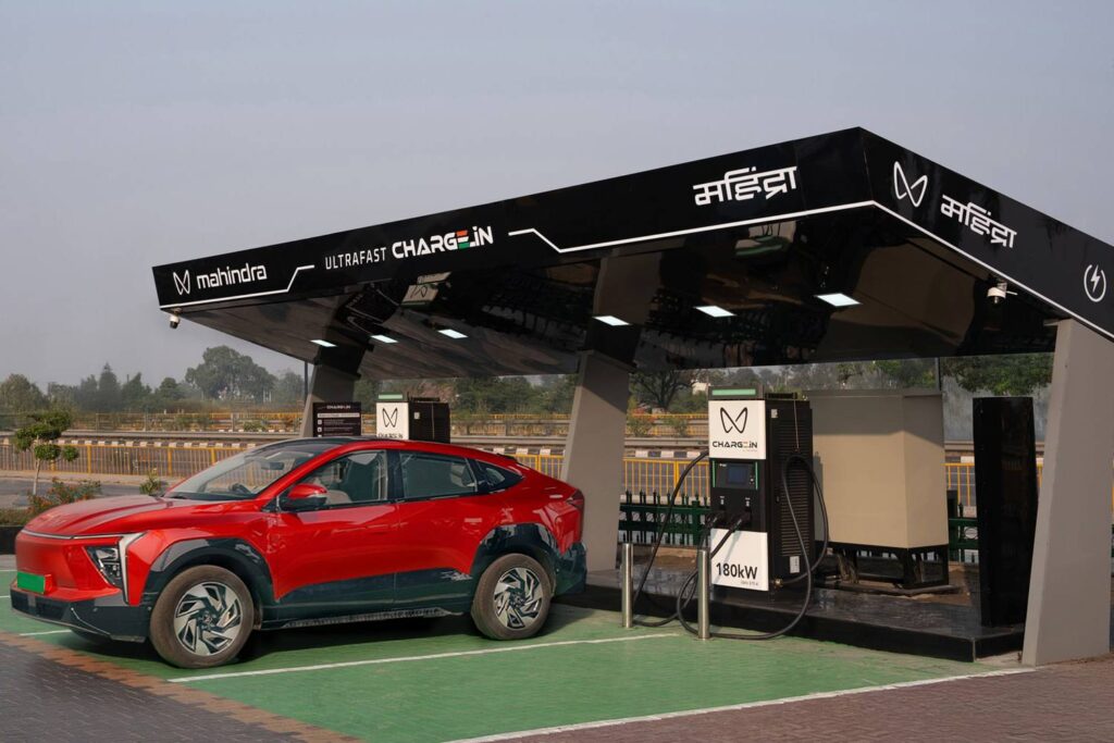 Mahindra to deploy 250 fast chargers across India