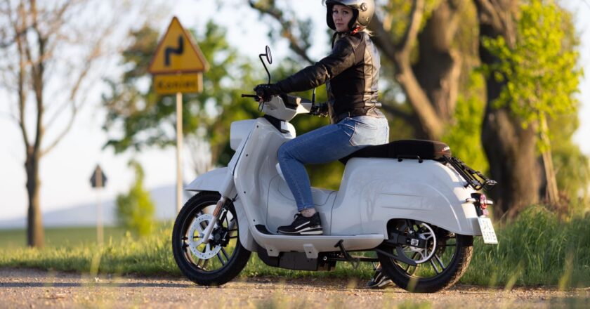 Govecs Files for Insolvency: Electric Scooter Manufacturer’s Financial Struggles