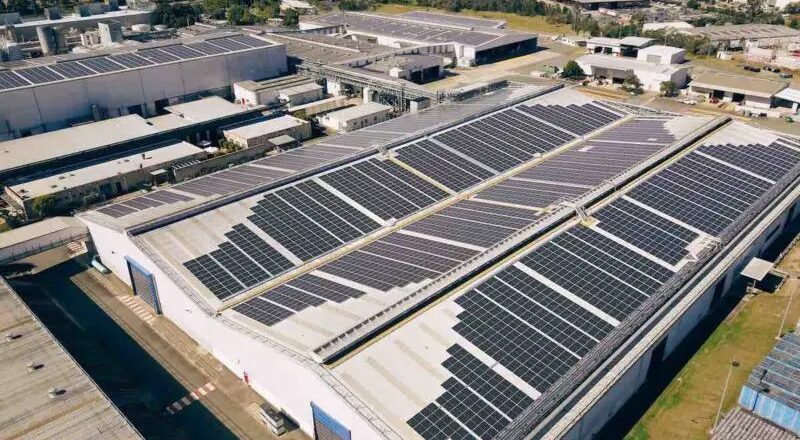 Australian Startups Partner to Turn Industrial Batteries into Grid Assets