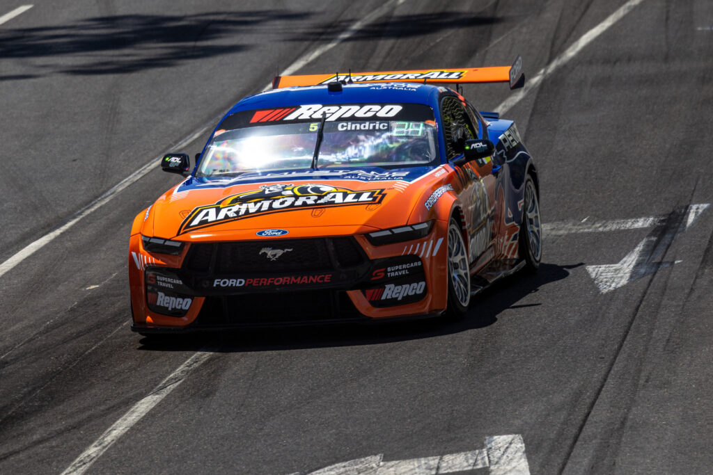 NASCAR wildcard Cindric escapes early Turn 8 scare