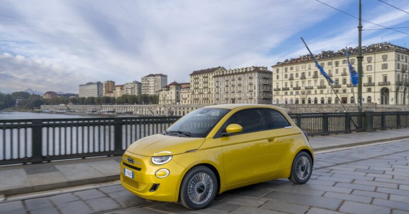 Fiat 500 Hybrid: A Nostalgic Return to Torino