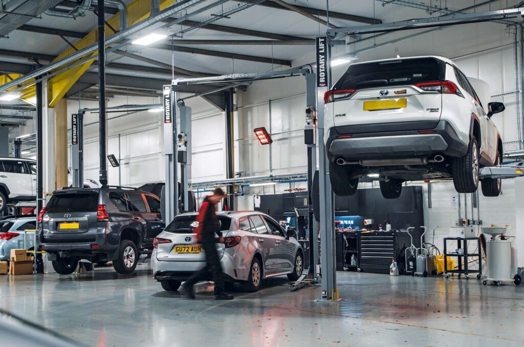 How to buy the right car warranty