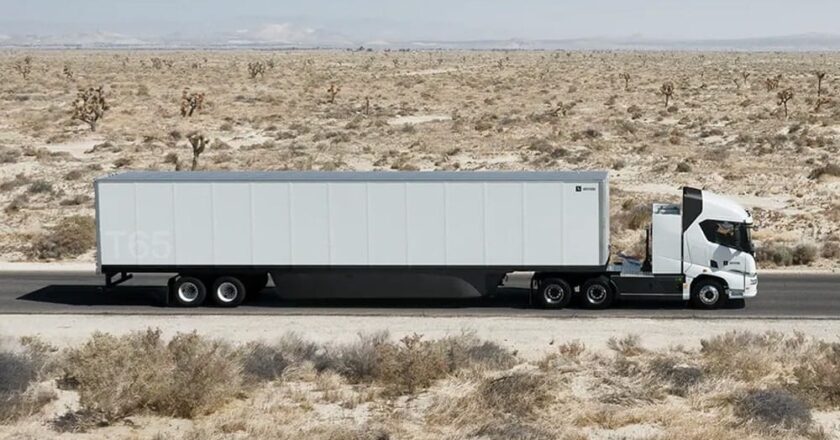 Einride Sues Maersk Over 300 Electric Trucks Deal