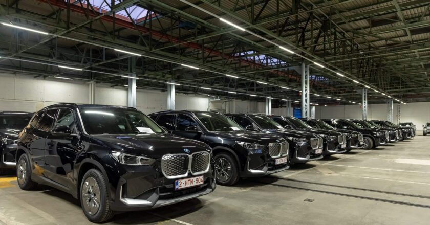 BMW Delivers 723 Electric Vehicles to PwC Belgium: A Fleet Milestone