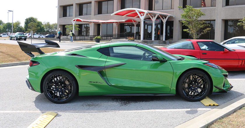 2026 Corvette Model Year: Roswell Green and Blade Silver Gain Popularity