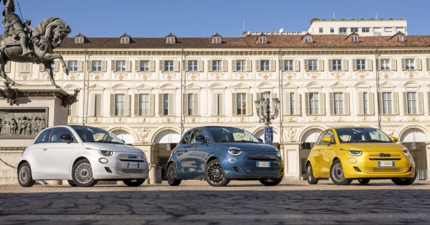 Stellantis Warnings Echo Auto Industry’s Struggle