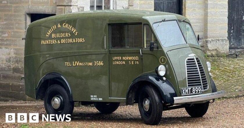Morris Commercial Revives Classic Morris J-Type Van as Electric Vehicle