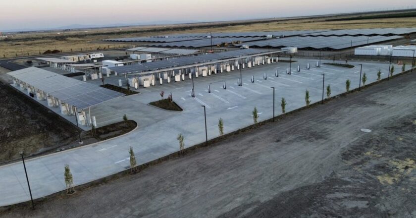 Tesla Unveils World’s Largest Supercharger with 168 Stalls