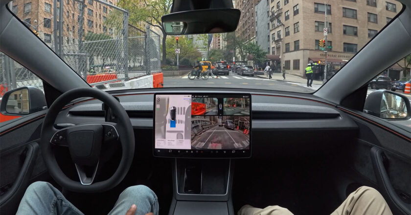 Tesla Launches FSD v14 Trial for North American Owners