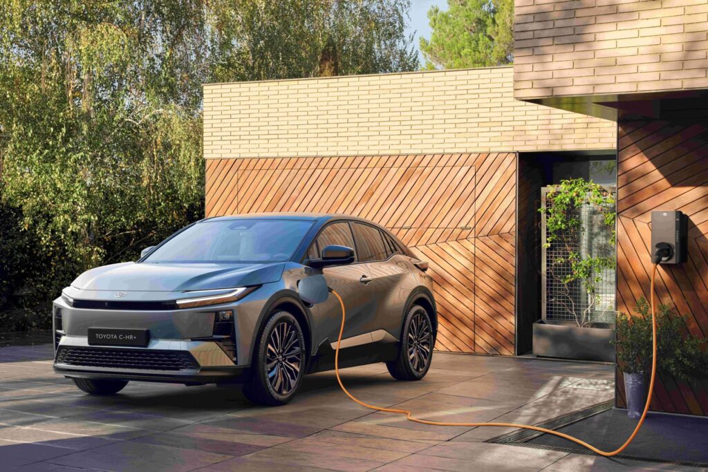 Toyota schließt Partnerschaften für „EV-Ladeökosystem“