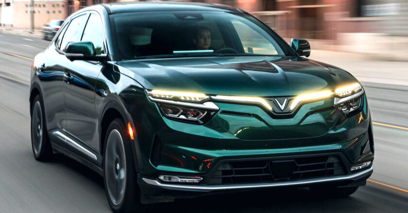 VinFast VF 8 Owners Sue Over Slow Charging Speeds