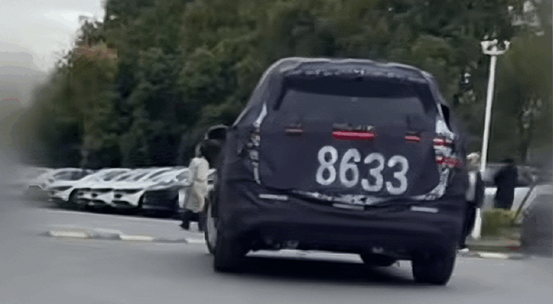 Zeekr 8x Spotted: Hybrid SUV with 400 kW Power and 400 km Range