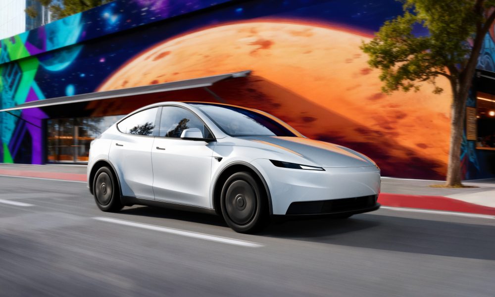 Tesla CEO Elon Musk sends rivals dire warning about Full Self-Driving