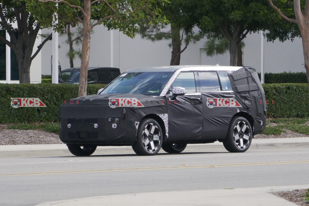 Hyundai Begins Production Preparation for First Extended-Range EV: The Santa Fe EREV