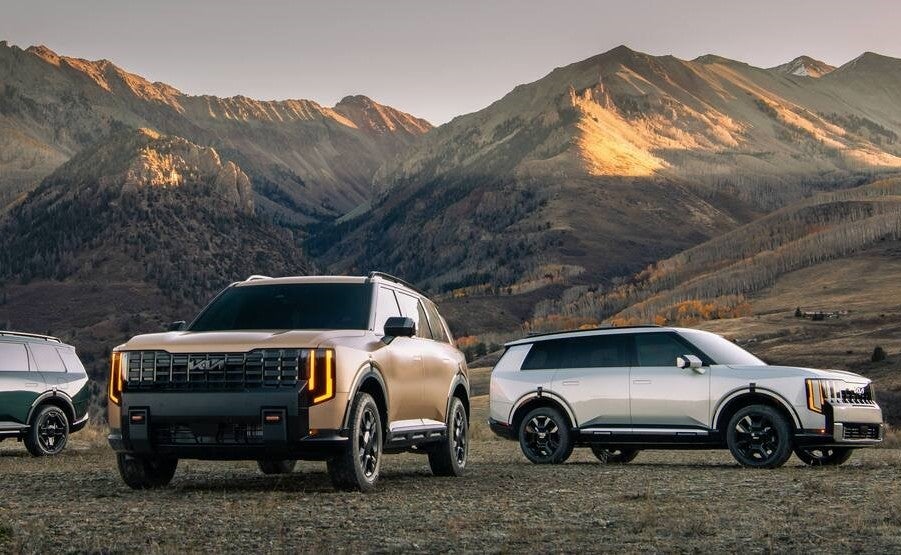 Kia unveils all-new Telluride at LA Show