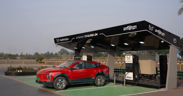 Mahindra to Set Up 250 Ultrafast EV Charging Stations by 2027
