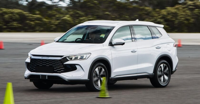 Jaecoo J8 AWD vs Kia Sorento: Luxury Battle