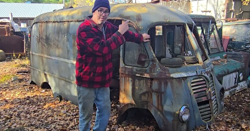 Steve Magnante Explores Retro Metro Delivery Van: A Comprehensive Guide