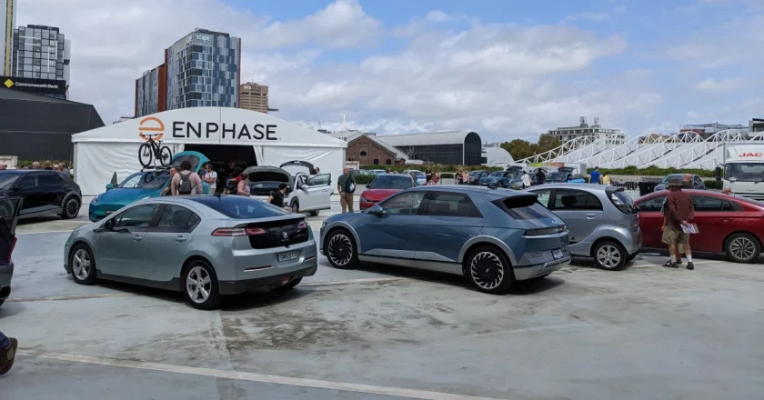 Electric Vehicles Dominate Australian Market in 2025