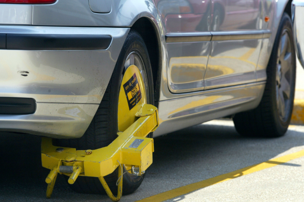 Concertgoers outraged to come back and find their cars booted despite prepaying for parking through Ticketmaster