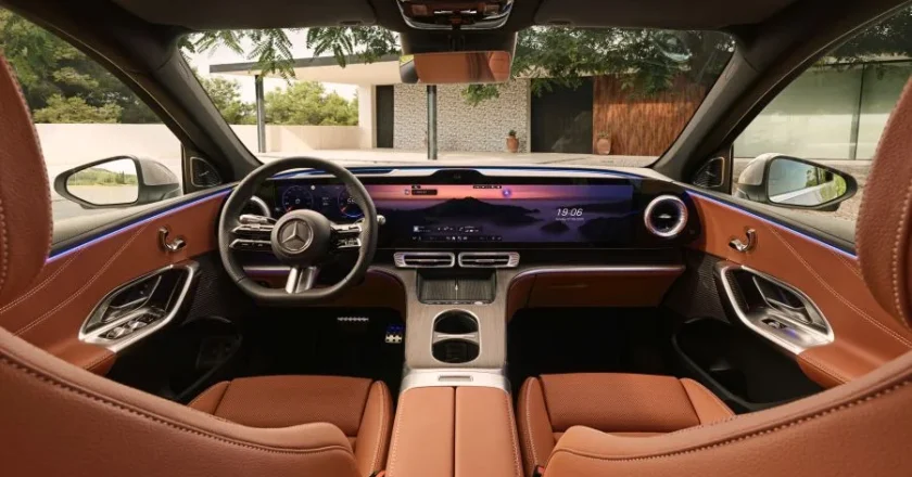 Avoiding Traffic Collisions: Simple Steps for Safer Driving