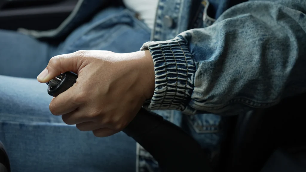 This Is What Happens If You Drive With The Parking Brake On