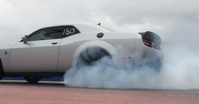 Rimac Nevera R Leads with World’s Fastest Quarter Mile Time of 7.9 Seconds