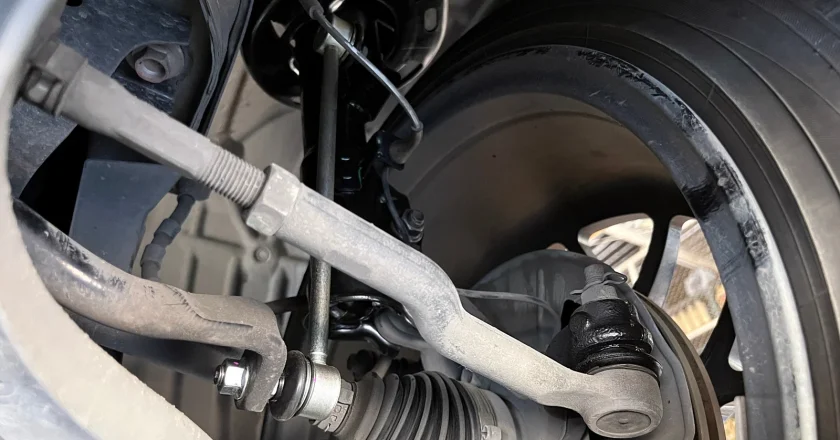 Why Automakers Love MacPherson Struts in Cars