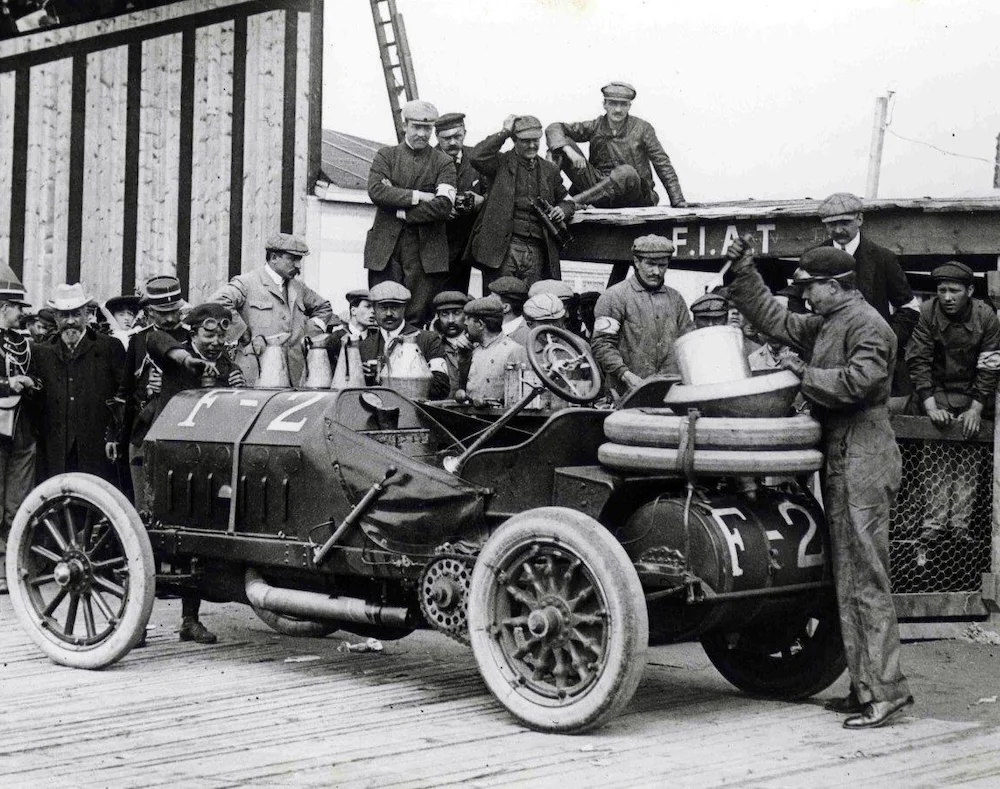 The Motorsport Scrapbook (52)