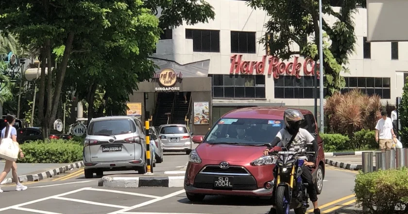 Singapore COE Prices to Climb in 2026 Amid EV Boom and PHC Demand