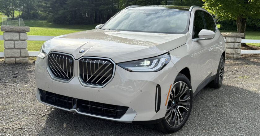 2025 BMW X3 30 xDrive Fails to Meet Expectations in Key Areas
