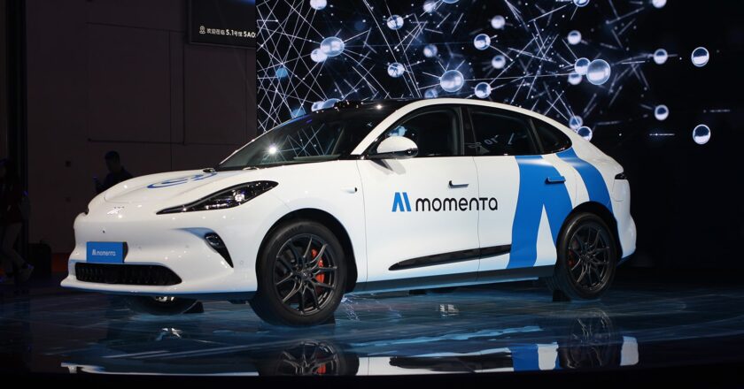 Chinese Autonomous Startup Momenta Files for Hong Kong IPO, Shifting from NY Plans