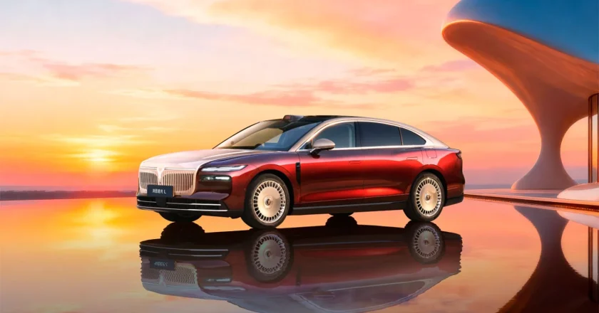 Voyah Launches Passion L Hybrid Sedan with Impressive Range and Specs