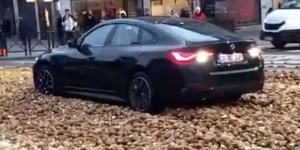 BMW 4-Series Gran Coupe Winds Up Stuck in Potatoes Driving Through Protest by Farmers