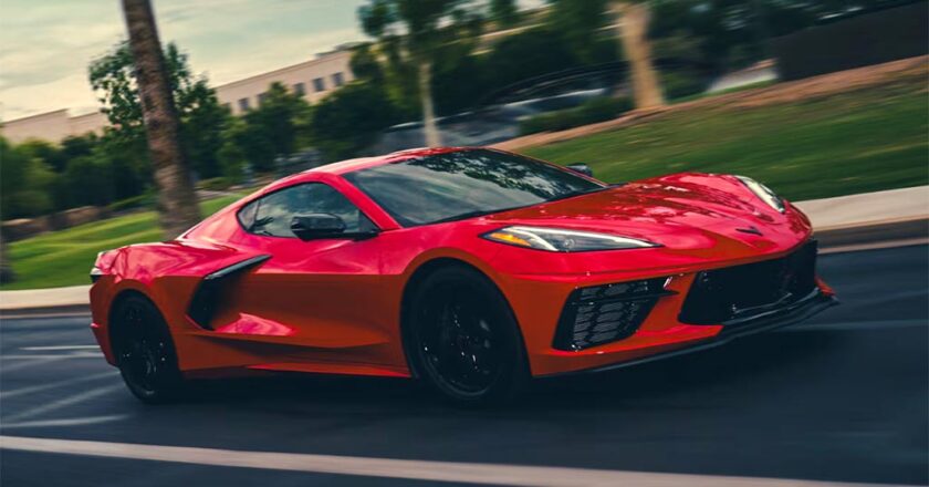 Chevrolet Offers $4,000 Loyalty Rebate for New Corvette Buyers