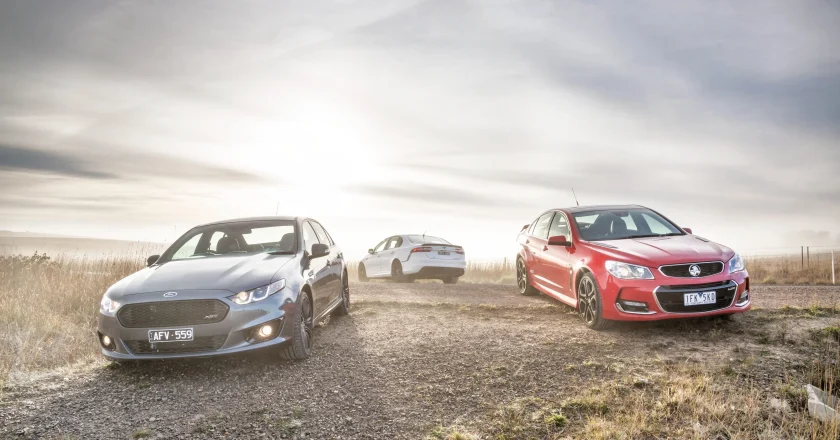 Ford Falcon XR8 Sprint vs Holden Commodore SS-V Redline: The Last Stand