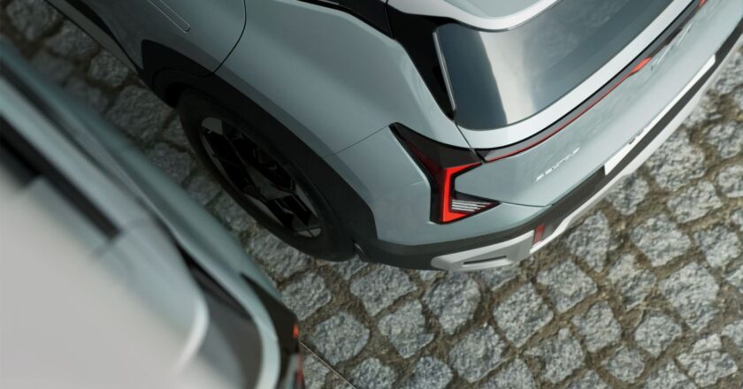 Kia Unveils Redesigned Seltos Ahead of Global Debut