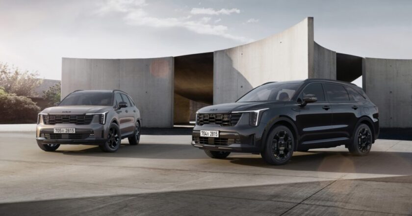Kia Sorento Leads Sales as Santa Fe Facelift Nears