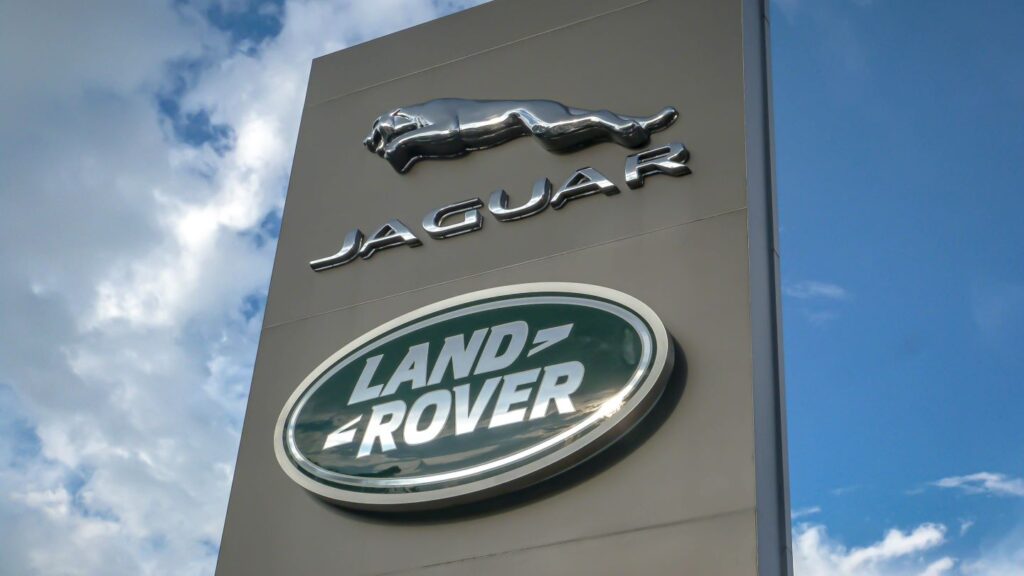 Jaguar Land Rover design chief Gerry McGovern leaves carmaker