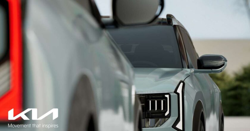 Kia Unveils New Seltos Compact SUV: Petrol-Powered Alternative to EV3