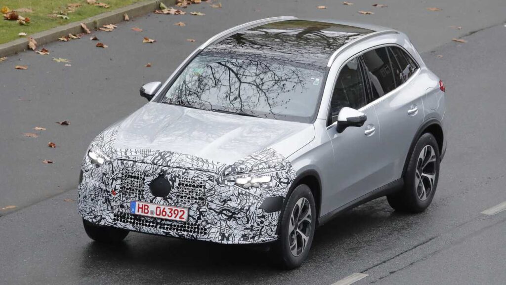 New Mercedes GLC facelift spotted: design and tech upgrades due in 2026