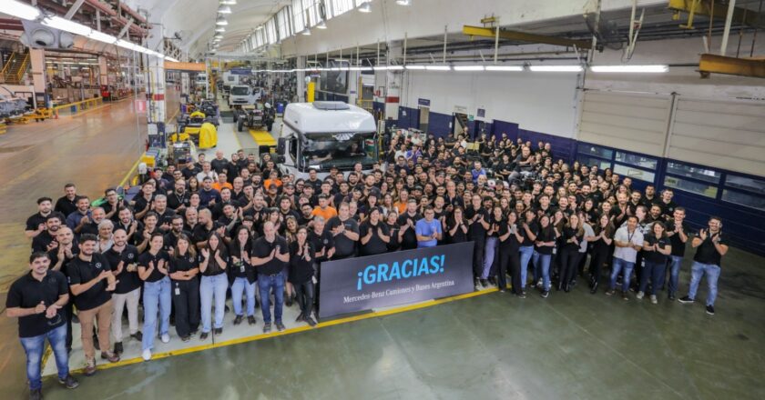 Mercedes-Benz Closes Fangio Plant, Moves to Zárate