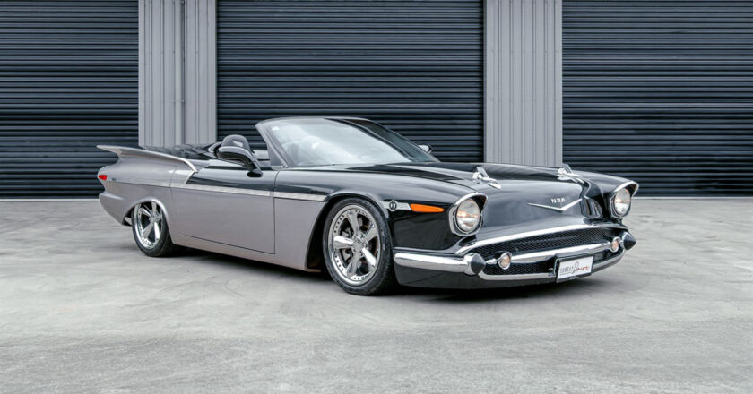 Ayburn Classic Auction Features $280,000 Mercedes-Benz and Custom Corvette