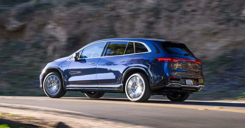 Mercedes-Benz EQS400 SUV: A Stylish Electric Ride for the Money