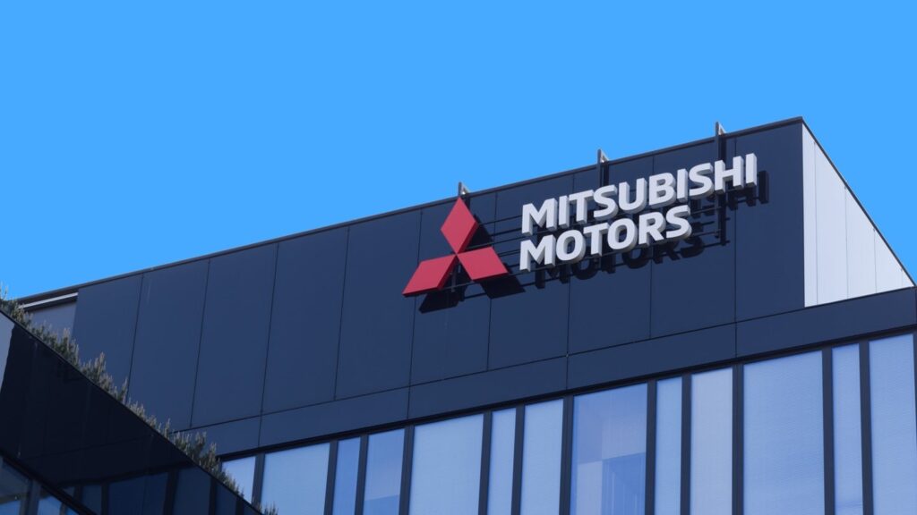 Mitsubishi’s global vehicle output falls 5% in October