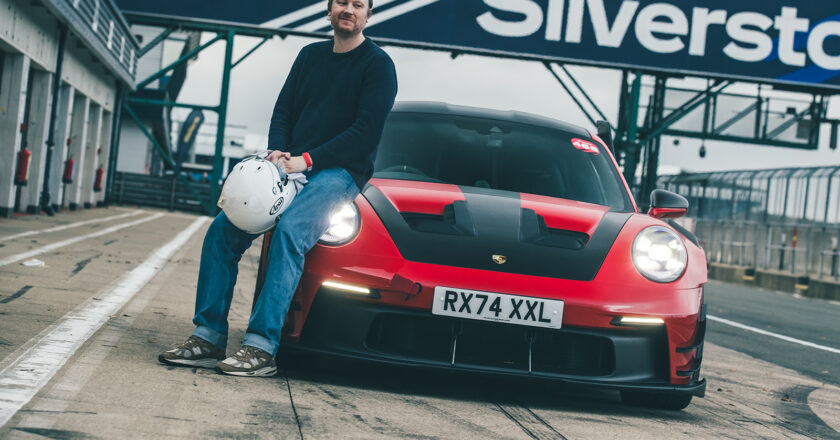 Mad Manthey Porsche GT3 RS: Worth the £100k Kit?