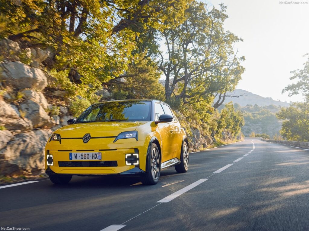 Record historique pour la Renault 5 — Quand le Model Y se fait voler la vedette