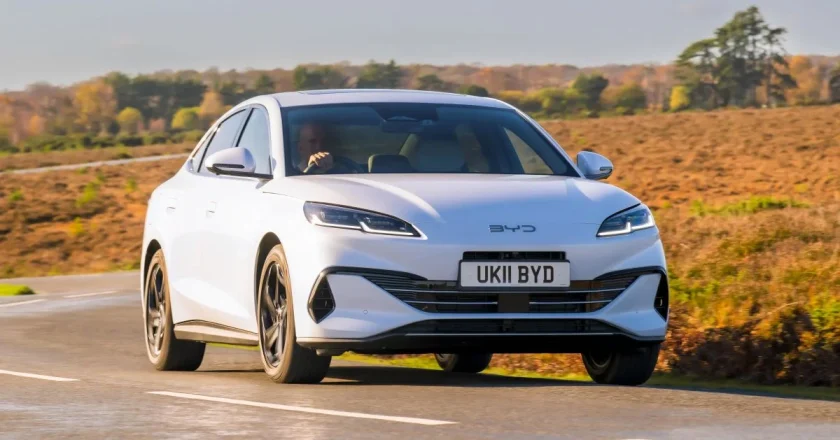 BYD Seal 6 DM-i vs Tesla Model 3: Electric Sedan Showdown